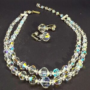 Brilliant Laguna AB necklace and earrings set